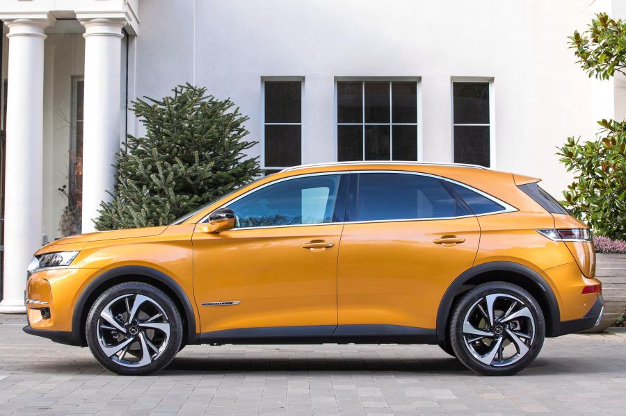  DS 7 Crossback Opera (X74) 2018 года  (UK) (фото 11 из 16)